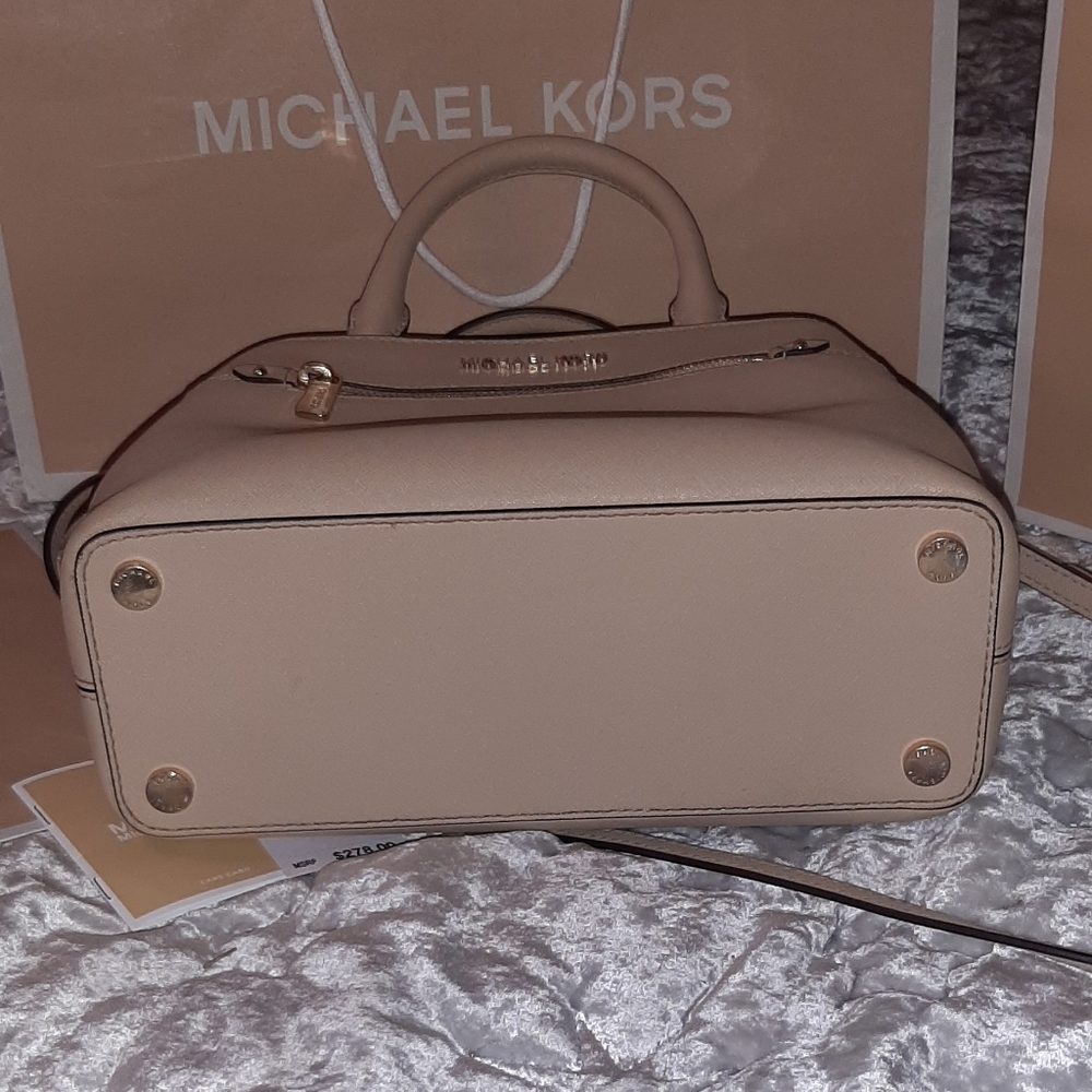 MICHAEL KORS HAILEE SAFFIANO SMALL LEATHER SATCHEL - Picture 11 of 16